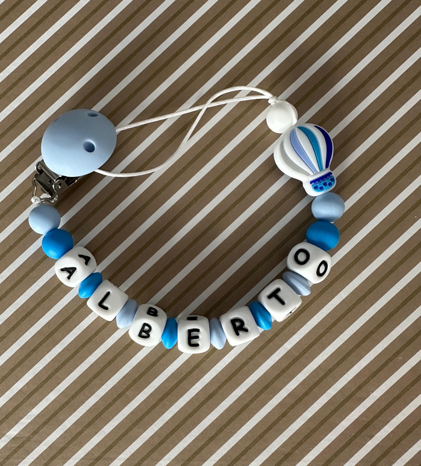 Chupetero Personalizado Globo Azul para Bebé – Silicona Segura y Libre de BPA