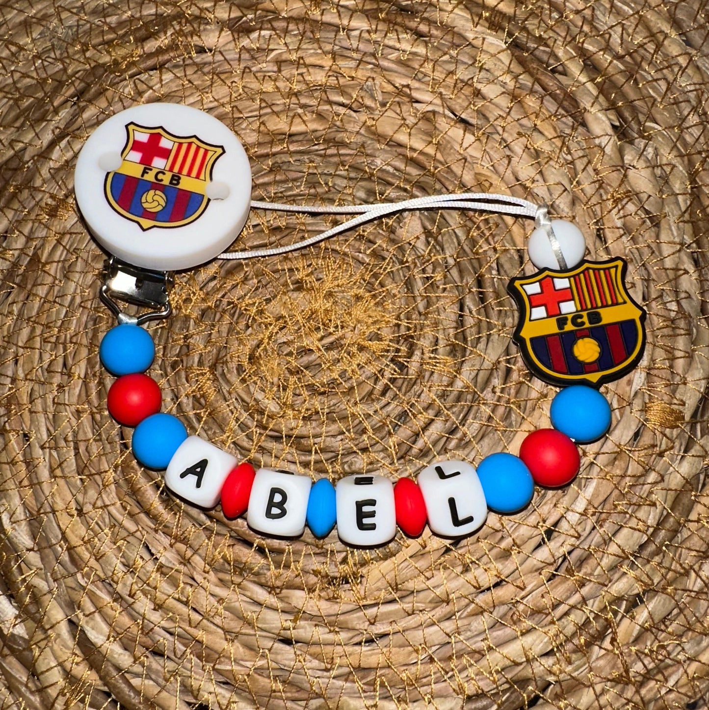 Chupetero Personalizado con Pinza Barcelona para Bebé – Silicona Segura y Libre de BPA