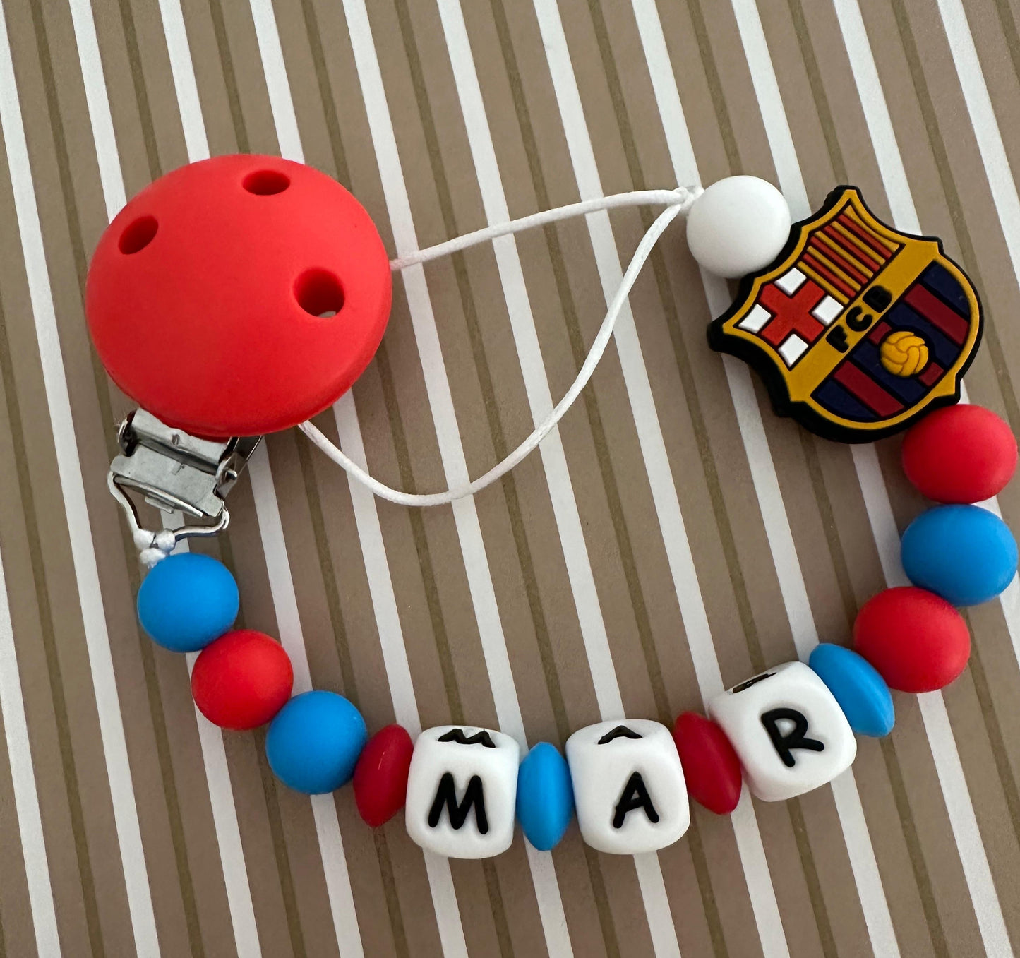 Chupetero Personalizado Barcelona para Bebé – Silicona Segura y Libre de BPA