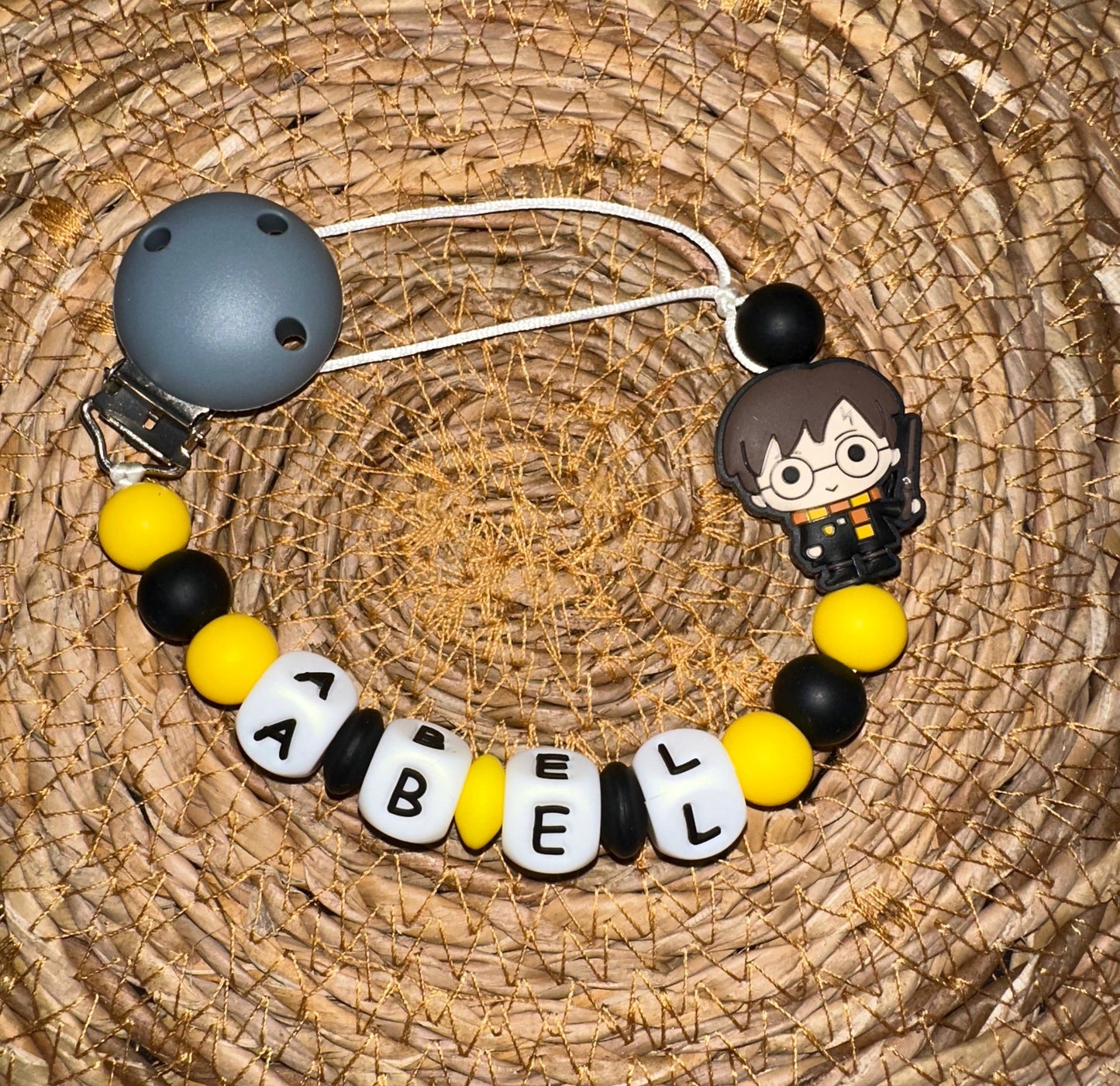 Chupetero Personalizado Amarillo Harry Potter para Bebé – Silicona Segura Libre de BPA