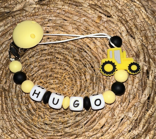 Chupetero Personalizado Tractor Amarillo para Bebé – Silicona Segura y Libre de BPA