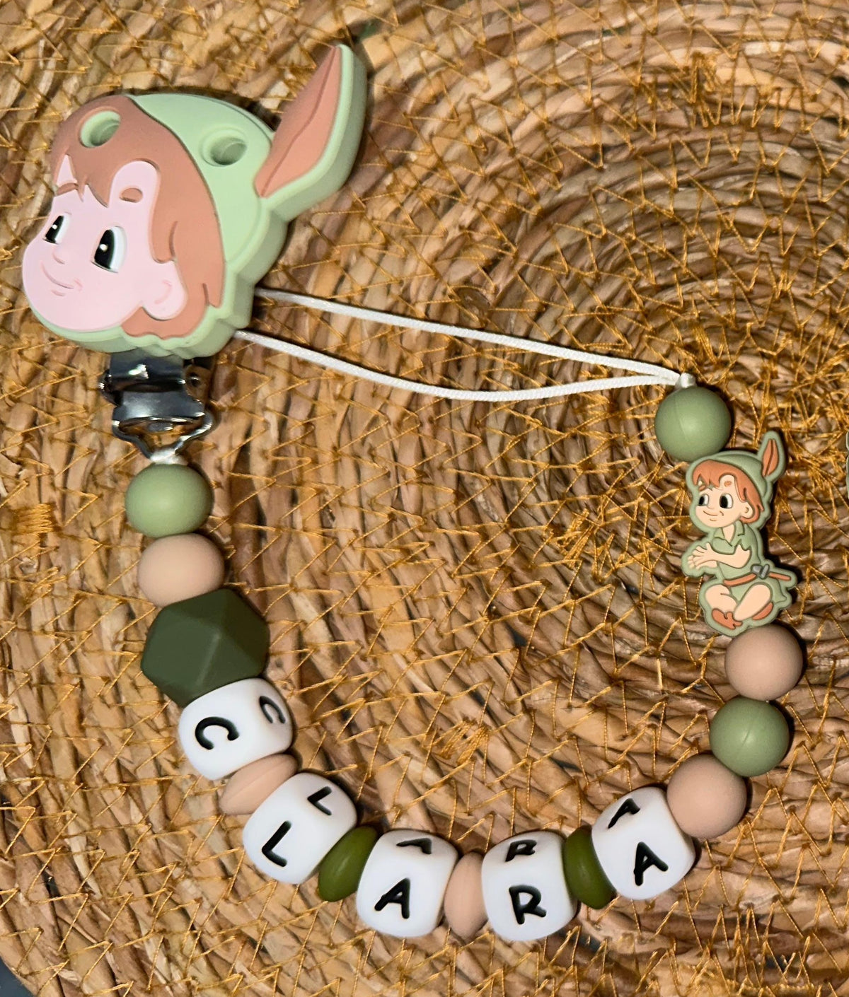 Chupetero Personalizado Peter Pan para Bebé – Silicona Segura y Libre de BPA