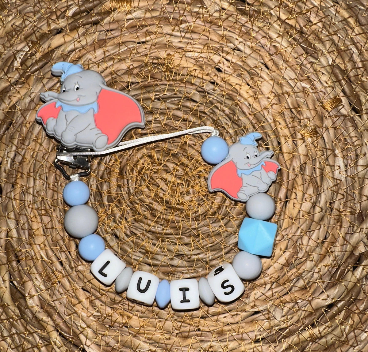 Chupetero Personalizado Dumbo Azul para Bebé – Silicona Segura y Libre de BPA